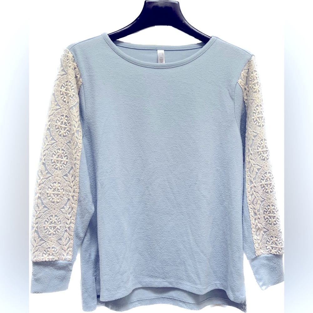Flora Nikrooz | Lace Sleeve Sweater
